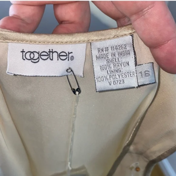 By Together Beaded Button Front Embroidered Floral Maxi Dress Size 16 NWT - Picture 9 of 10